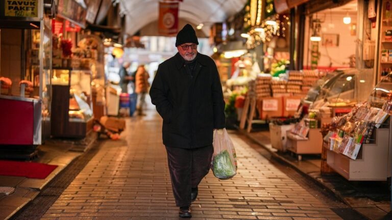 Turkse Inflatie Daalt voor de Negende Maand op Rij: Meer Renteverlagingen in Aanzicht?