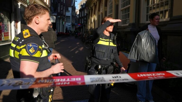 Vier gewonden bij steekpartij in Amsterdam, meldt de politie