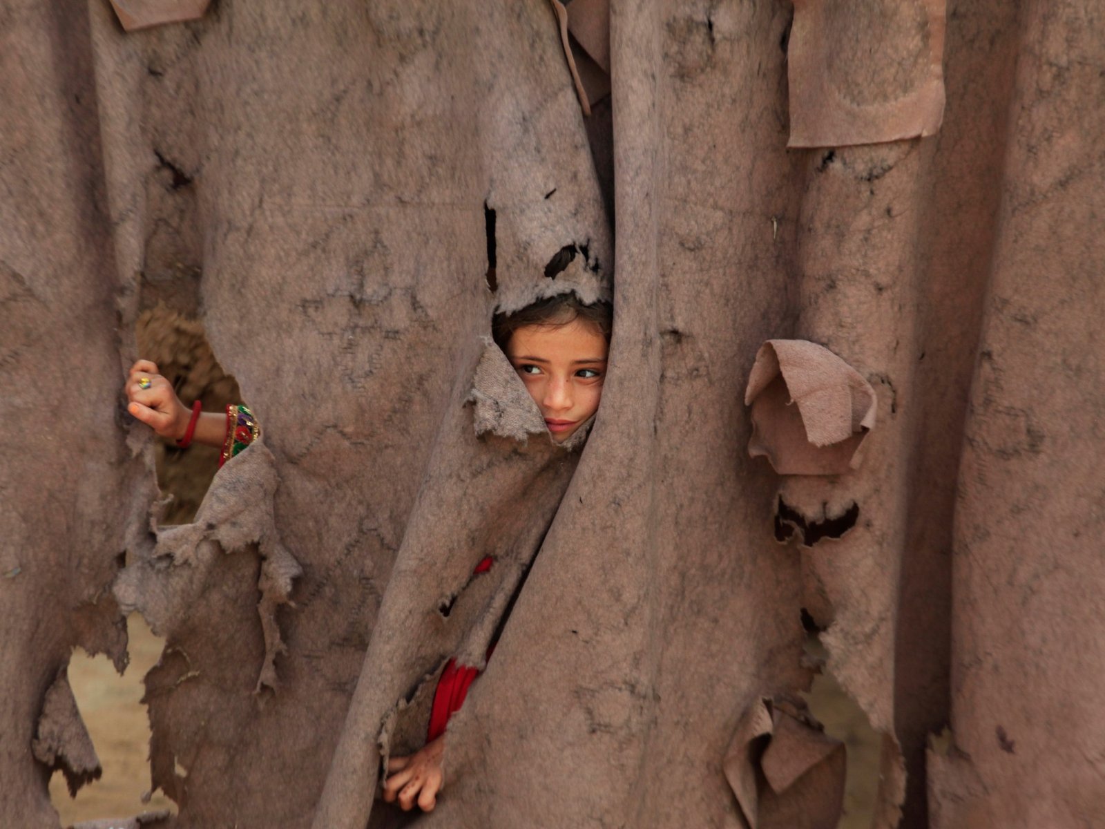Afghaanse Vluchtelingen Blijven Gevestigd in het Noordwesten van Pakistan