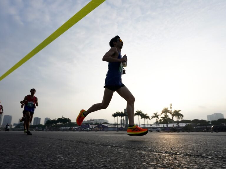 Afrikaanse atleten vinden hun weg in de marathonrunning-boom van Vietnam
