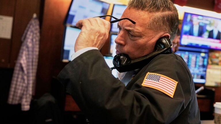 Amerikaanse aandelen verliezen winst door daling Aziatische markten in handelsoorlog tussen China en de VS