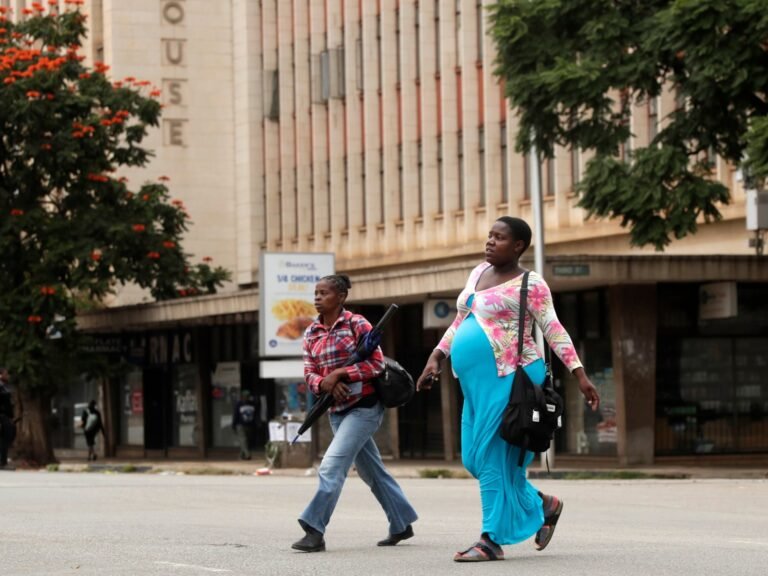 Hoop en frustratie tijdens de politieke crisis in Zimbabwe