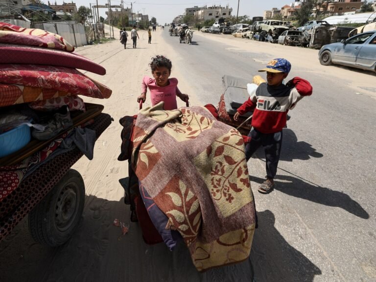 Israël sluit Rafah af en geeft nieuwe gedwongen verplaatsingsbevelen voor Gaza uit