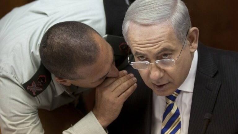 Netanyahu steunt ontslag van Israëlische reservisten die oproepen tot beëindiging van de Gaza-oorlog