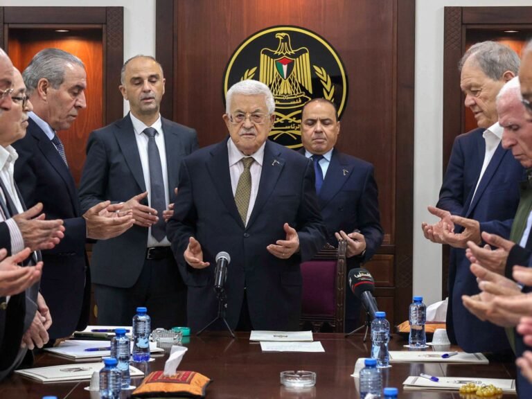 Palestijnse President Mahmoud Abbas benoemt assistent tot plaatsvervanger van de PLO