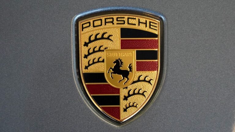 Porsche meldt aanzienlijke daling in leveringen in Europa en China