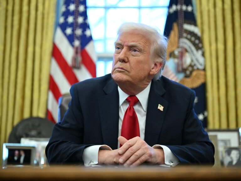 Trump Belooft Milde Tarieven te Hanteren Te midden van Schommelingen op de Wereldwijde Aandelenmarkten