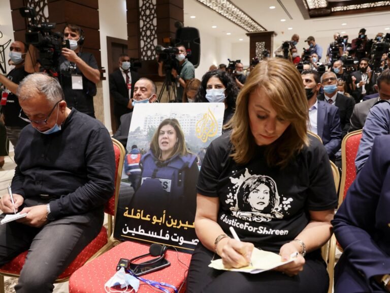 Documentaire onthult Biden's reacties op de moord op Shireen Abu Akleh