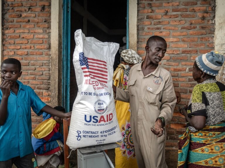 Foto's: Congolese vluchtelingen in Burundi ondervinden honger en geweld