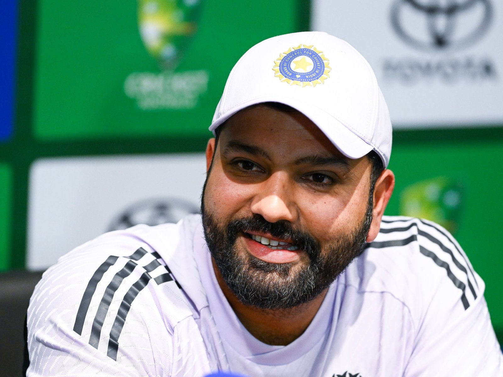 Indiaanse aanvoerder Rohit Sharma neemt afscheid van Testcricket: 'Het was een enorme eer'