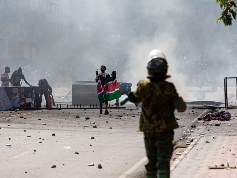Kenya's Stilteovereenkomst met het Leger Komt Ten Einde