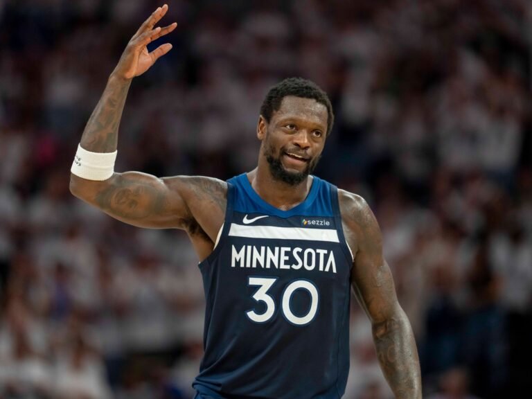 NBA: Randle en Timberwolves schakelen Warriors zonder Curry uit en bereiken Westelijke Finale
