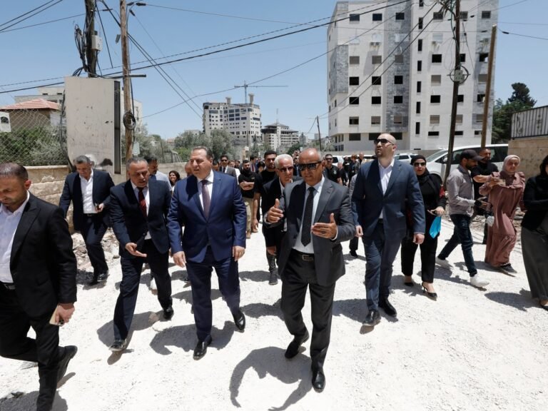 Overheden veroordelen Israël voor beschietingen op diplomaten in de Westelijke Jordaanoever