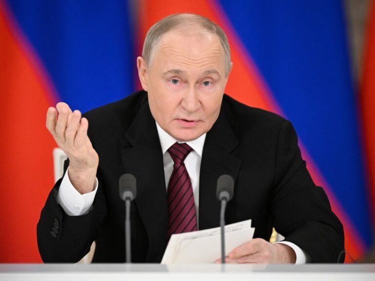 Poetin stelt directe Rusland-Oekraïne gesprekken voor in Istanbul op 15 mei