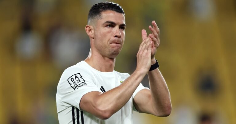 Ronaldo laat mogelijk vertrek bij Al Nassr doorschemeren: ‘Dit hoofdstuk is voorbij’
