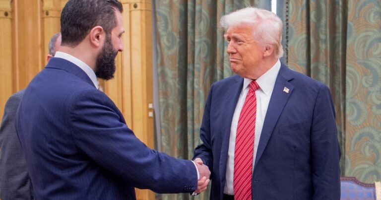 Trump ontmoet al-Sharaa van Syrië, streeft naar normalisatie van de banden met Damascus