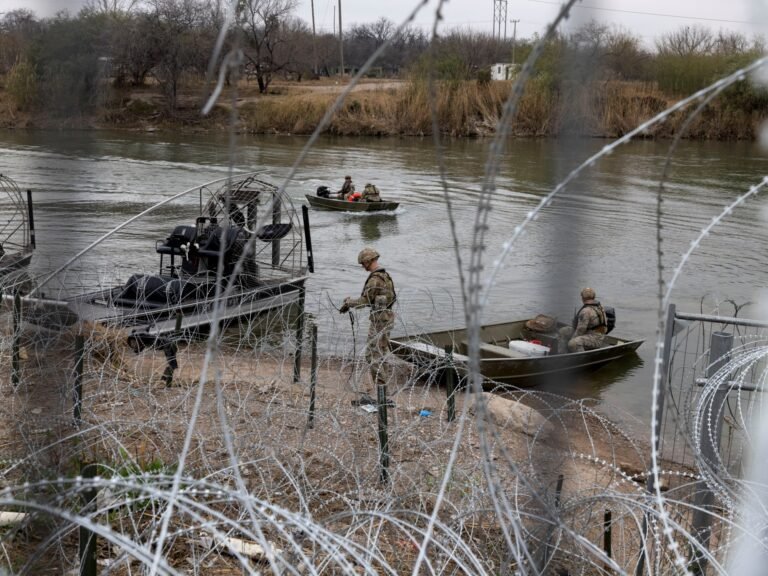 Tweede Amerikaanse militaire zone langs de grens met Mexico ingesteld om migranten af te schrikken