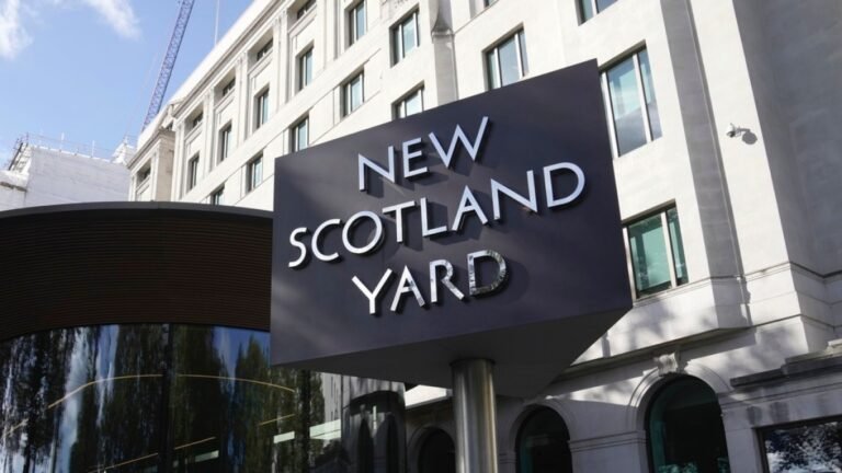 UK Politie Vordert Aanklacht Tegen Drie Iraniërs Voor Verdachte Spionage