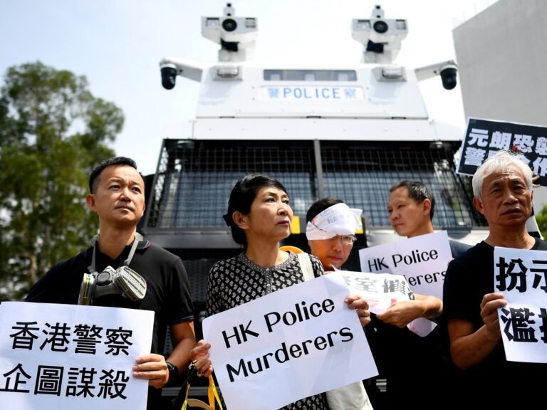 Voormalig wetgever uit Hongkong beschrijft 'Kafkaiaanse' gevangeniservaring