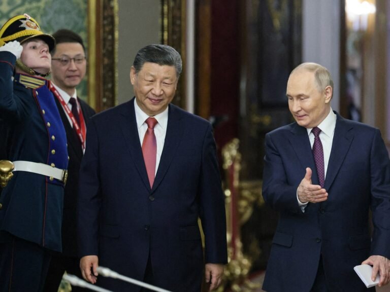 Xi van China belooft steun aan vriend Poetin tegen 'hegemoniaal pesten'