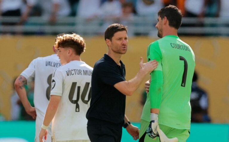 Alonso Weigert Zich in Real Debuut Tegen Al Hilal Ondanks Gemiste Laatste Penalty