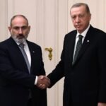 Armeense premier op historische reis naar Turkije voor normalisatie van de betrekkingen