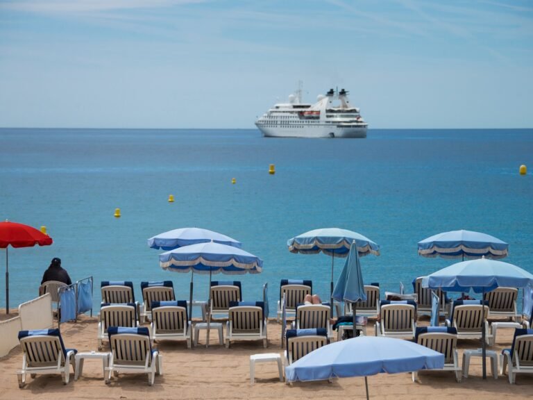 Cannes neemt maatregelen tegen massatoerisme als populaire bestemming