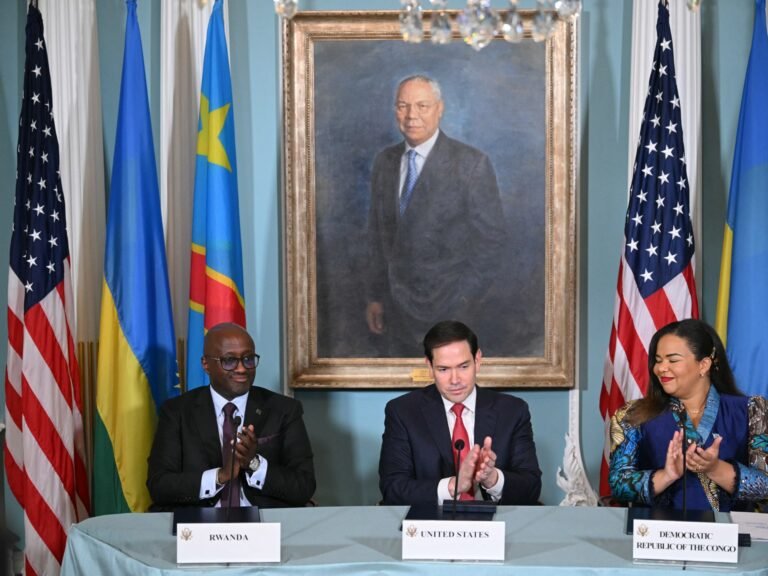 DR Congo en Rwanda ondertekenen vredesakkoord als 'kantelpunt' na jaren van conflict