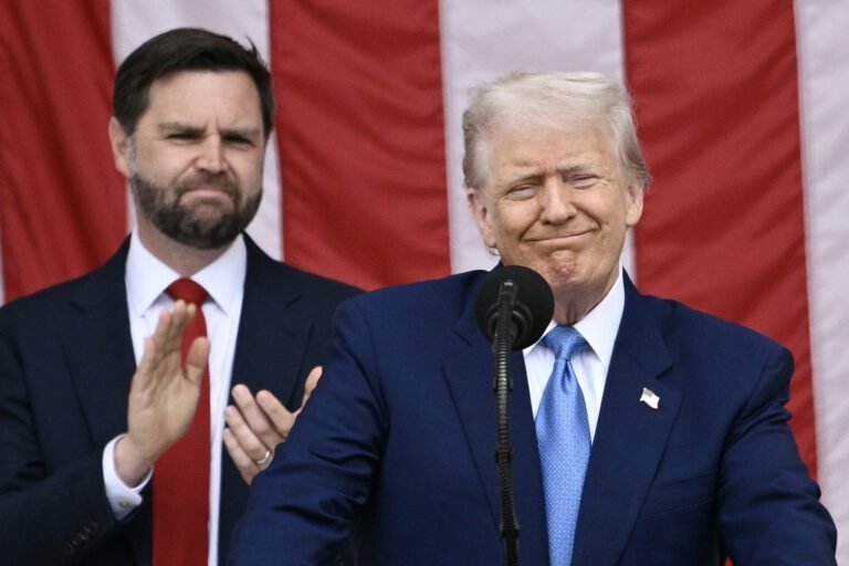 Donald Trump noemt Iraanse leider een 'gemakkelijke prooi' te midden van conflict met Israël