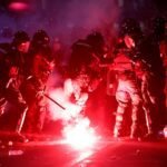 Foto: Antiregeringsprotesters in conflict met oproerpolitie in Servië