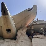 Foto's: Air India-vlucht crasht in Ahmedabad met meer dan 240 mensen aan boord