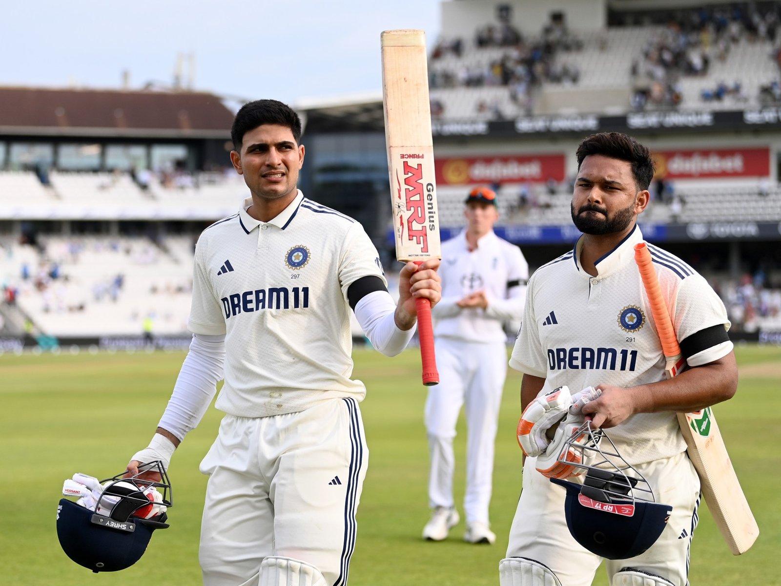Gill en Jaiswal leiden India naar overwinning op Engeland tijdens de openingsdag van de eerste Test