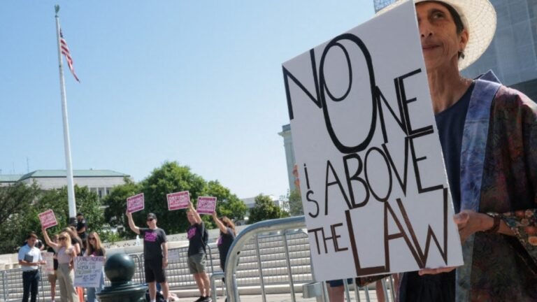 Hoge Raad staat Trump toe om deportatie van migranten naar 'derde landen' te hervatten