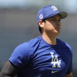 Honkbalkampioen Shohei Ohtani maakt debuut als werper bij de Los Angeles Dodgers