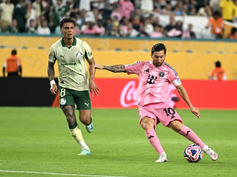Inter Miami Bereikt Laatste 16 van Club Wereldkampioenschap voor Ontmoeting Tussen Messi en PSG