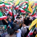 Iran Straft 'Spionage' terwijl het Overwinning op Israël en de VS Proclameert