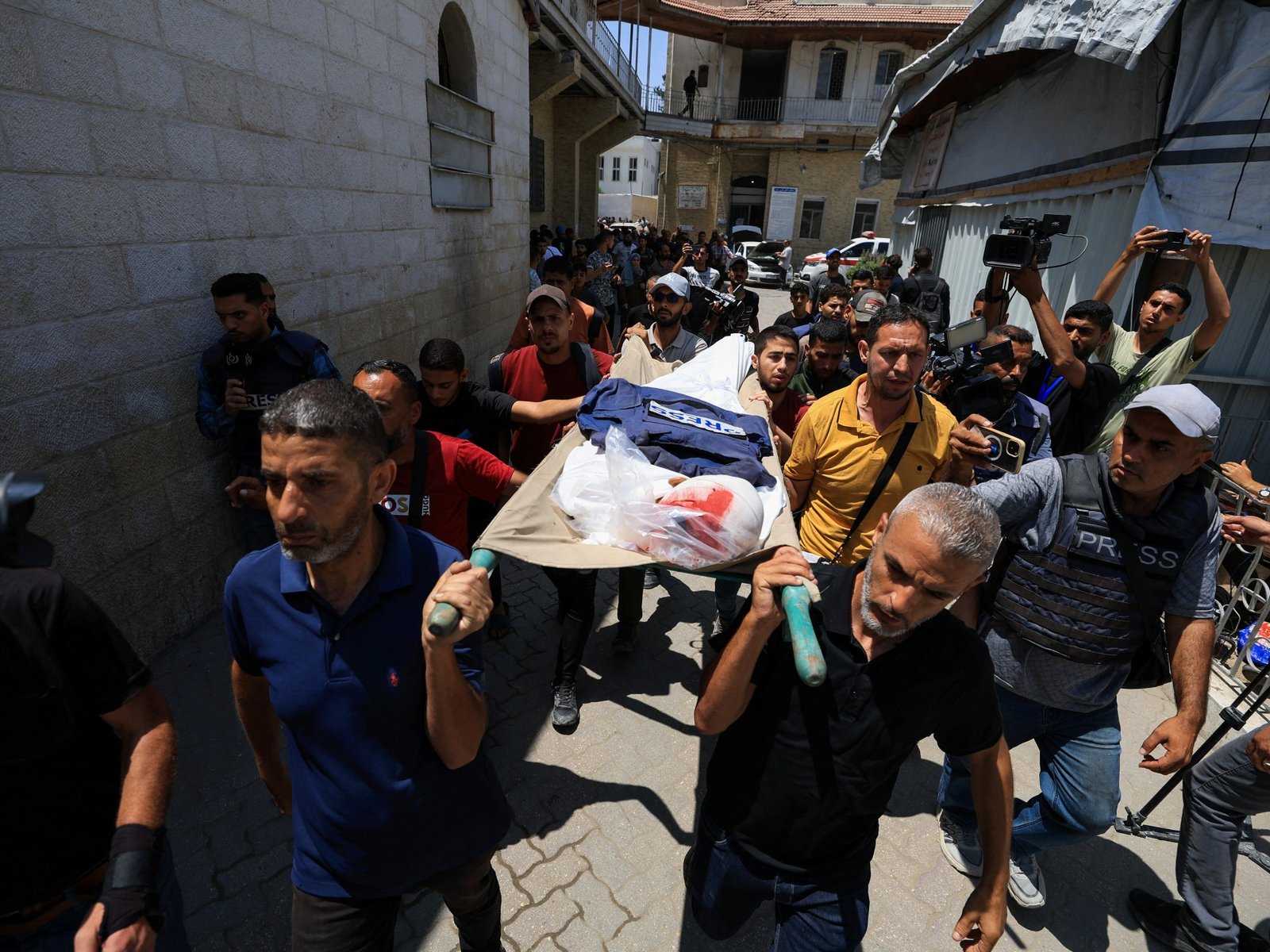 Israëlische luchtaanvallen eisen minstens 43 levens in Gaza