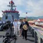 Kim Jong-un van Noord-Korea richt zich op uitbreiding van oorlogsschepen na herlancering beschadigde destroyer