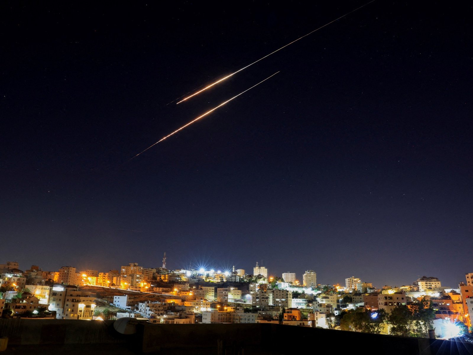 Kunnen de Israëlische en Iraanse economieën een oorlog overleven?