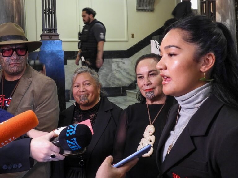 Nieuw-Zeelandse parlement schorst Maori-parlementariƫrs na protesthaka