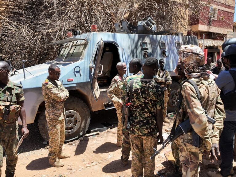 Paramilitaire RSF in Sudan claim belangrijke zone aan de grens met Egypte en Libië te hebben veroverd