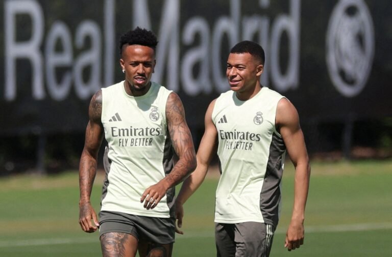 Real Madrid Ster Mbappé Gehospitaliseerd Tijdens FIFA Club Wereldbeker