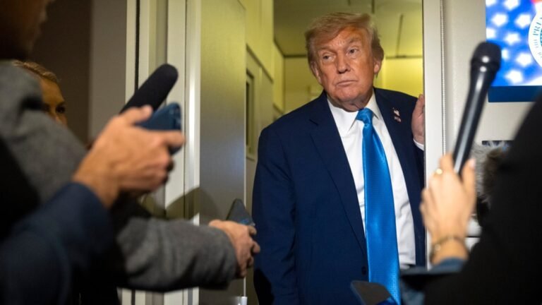 Trump: Geen ‘tijd verspillen’ aan telefoontje met gouverneur van Minnesota na moorden