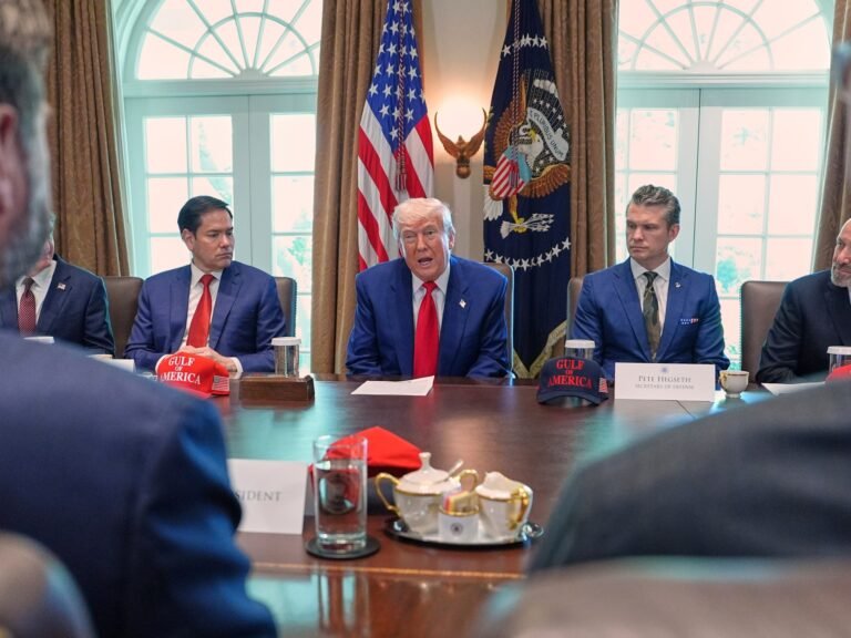 Trump’s kabinet is minder agressief: Heeft dit invloed op zijn reactie op Israel en Iran?