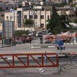 Waarom Israël de Westelijke Jordaanoever onder lockdown heeft geplaatst terwijl het Iran bombardeert