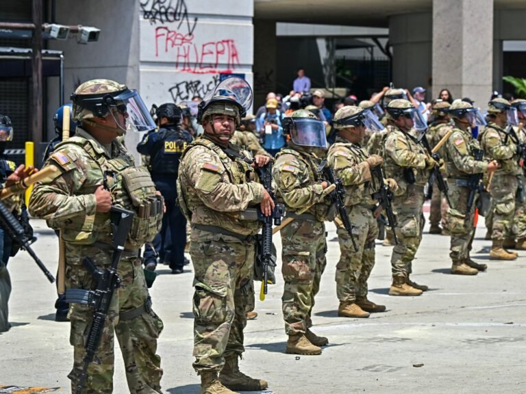 Wat is de Nationale Garde in het hart van Trumps confrontatie in Los Angeles?