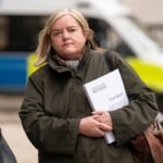 Wat is het Casey-rapport over 'grooming gangs' in het VK en waarom maakte Labour een draai?