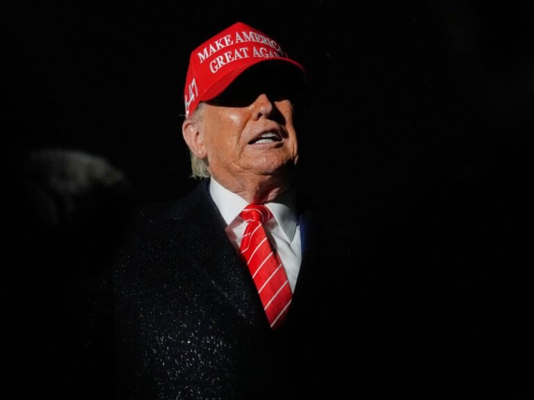 Witte Huis doet misleidende beweringen over Democratische oppositie tegen belastingwet