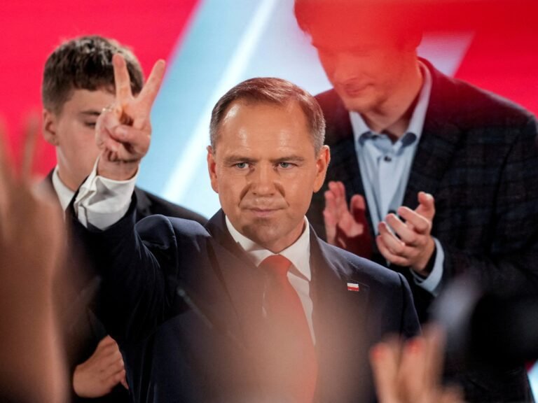 ‘Verplichting’: Reacties op de overwinning van Nawrocki in de Poolse presidentsverkiezingen
