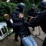 Berlijnse politie liegt en gebruikt leugen ter rechtvaardiging van onderdrukking